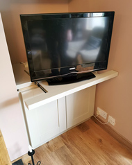Modern Style TV Unit Image
