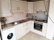 Fitted Kitchen Image 15